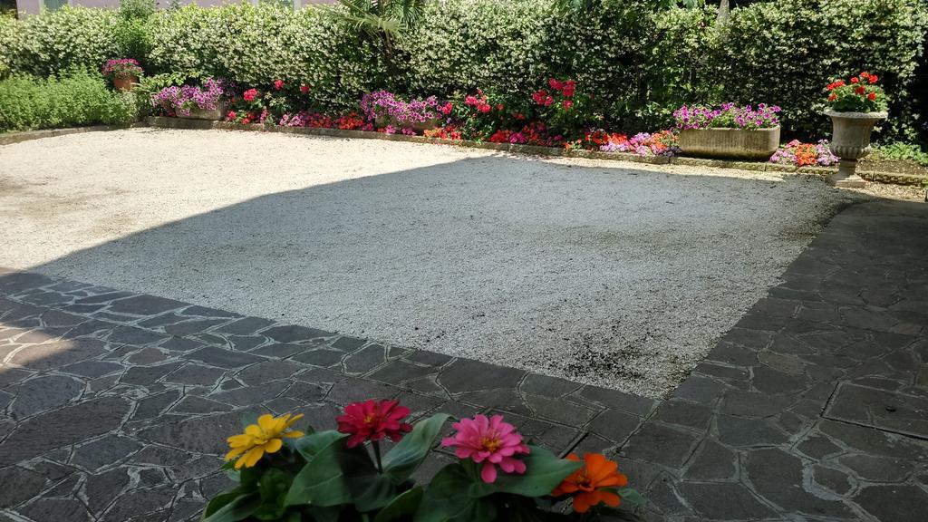 B&B Margherita Desenzano del Garda Buitenkant foto
